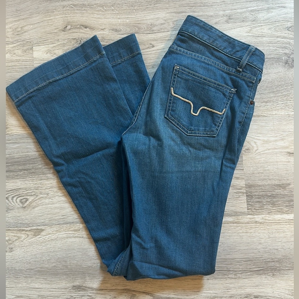 Women’s Lola Kimes Jeans!